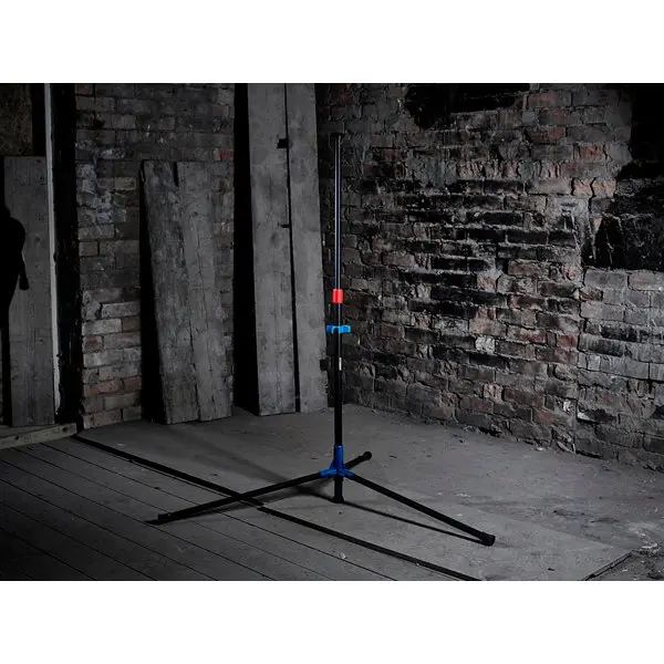 Trépied pour projecteur de chantier
