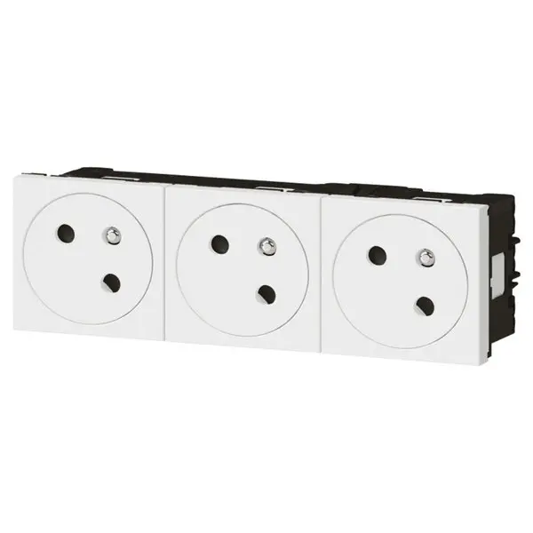 Bloc triple prises avec terre surface double inclinées 45° "Mosaic" blanc