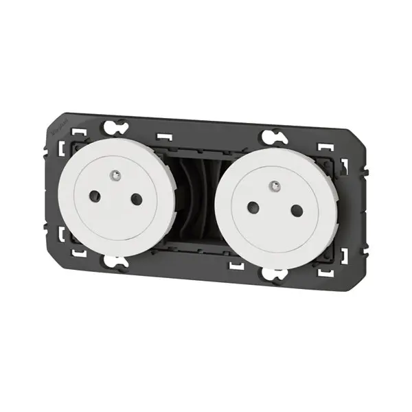 Prise 2 x 2 pôles + terre de surface précâblée "Dooxie" blanc