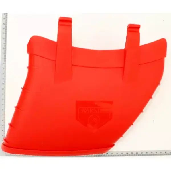 Capot d'éjection latérale amovible RAL3020 55911241017 pour tondeuses Scheppach | Atelier des boiseux